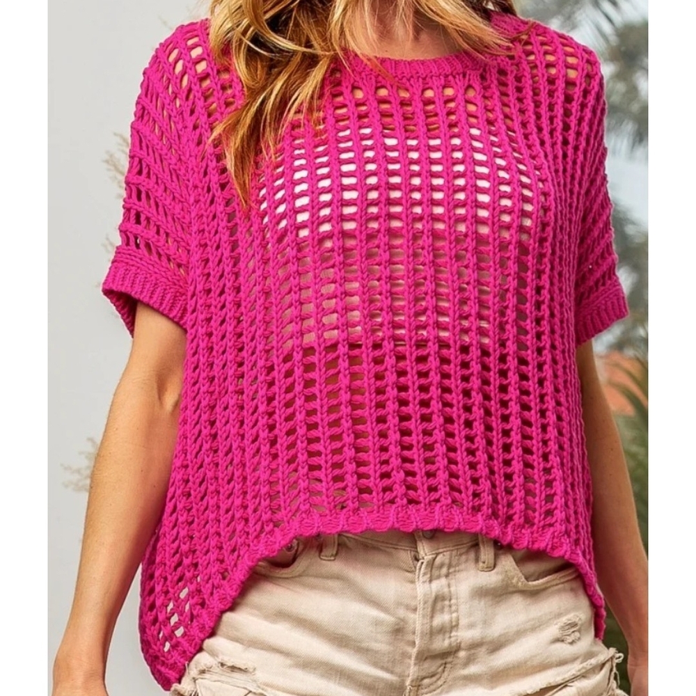 New With Tags Vibrant Pink Crochet Knit Top Size Small